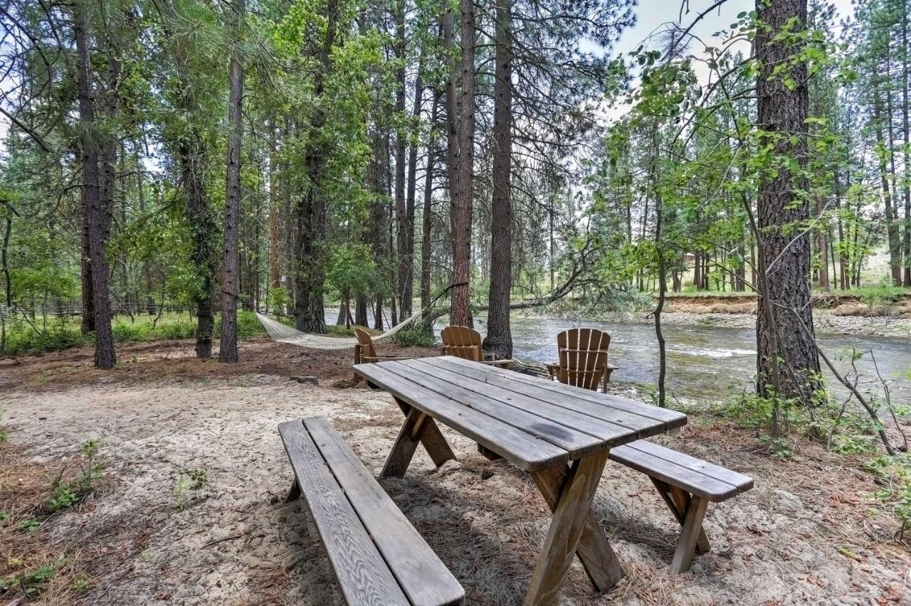 Riverside Winthrop Chalet With Hot Tub And 2 Decks! Esterno foto